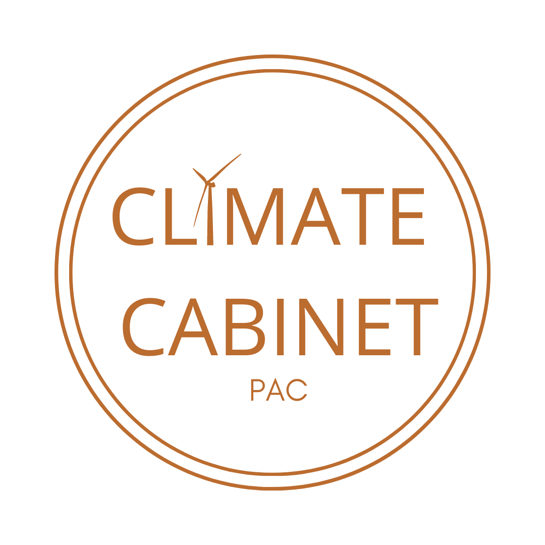 Logotipo del Gabinete Climático PAC (marrón, con una turbina de viento para la I de Clima)